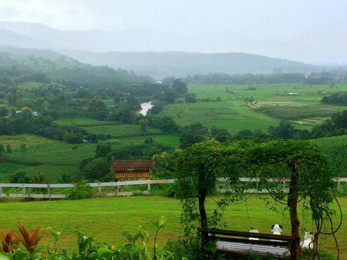 มนต์เมืองแจ่ม Hotel Mae Chaem Luaran gambar