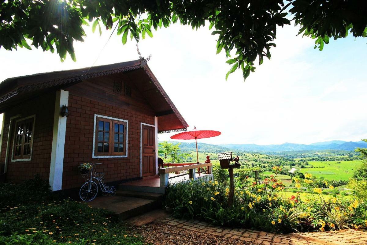 มนต์เมืองแจ่ม Hotel Mae Chaem Luaran gambar