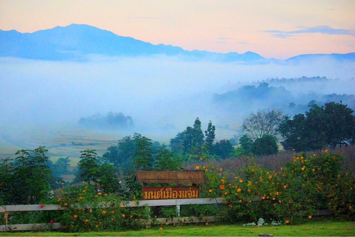 มนต์เมืองแจ่ม Hotel Mae Chaem Luaran gambar