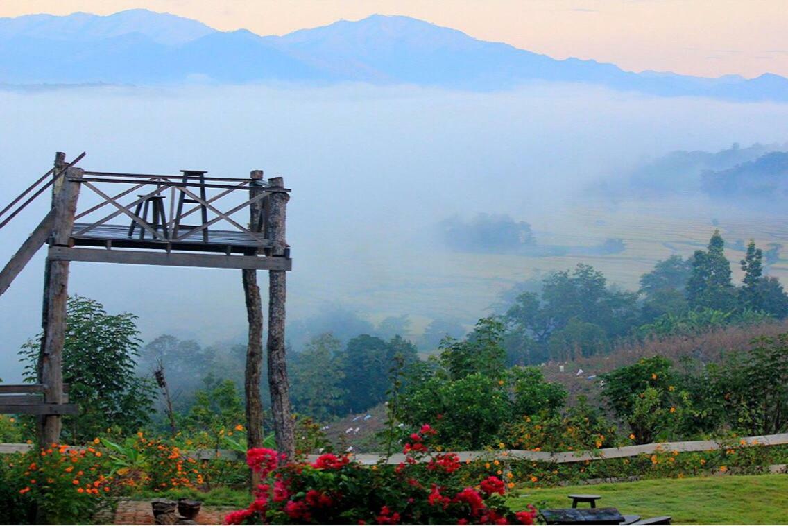 มนต์เมืองแจ่ม Hotel Mae Chaem Luaran gambar