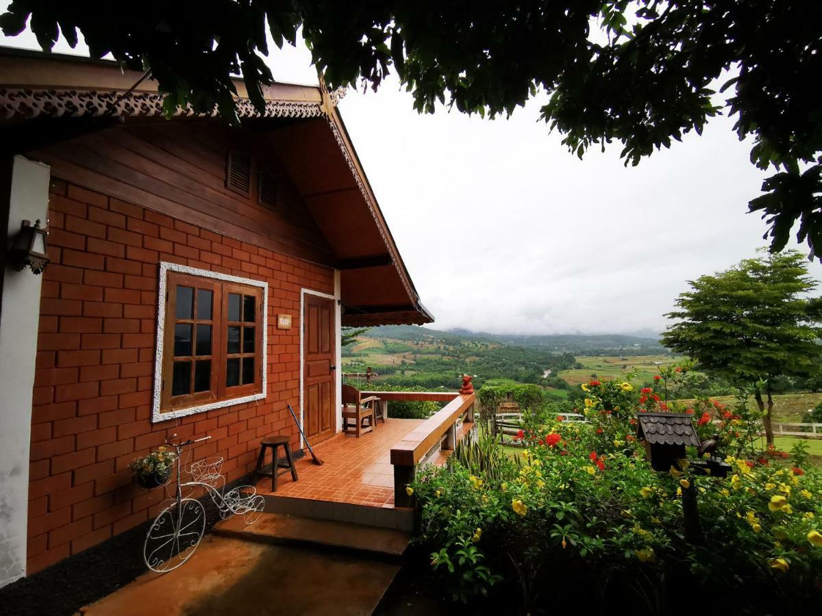 มนต์เมืองแจ่ม Hotel Mae Chaem Luaran gambar